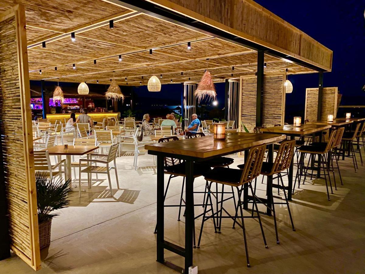 Zoom Beach Hotel 캔디아 외부 사진